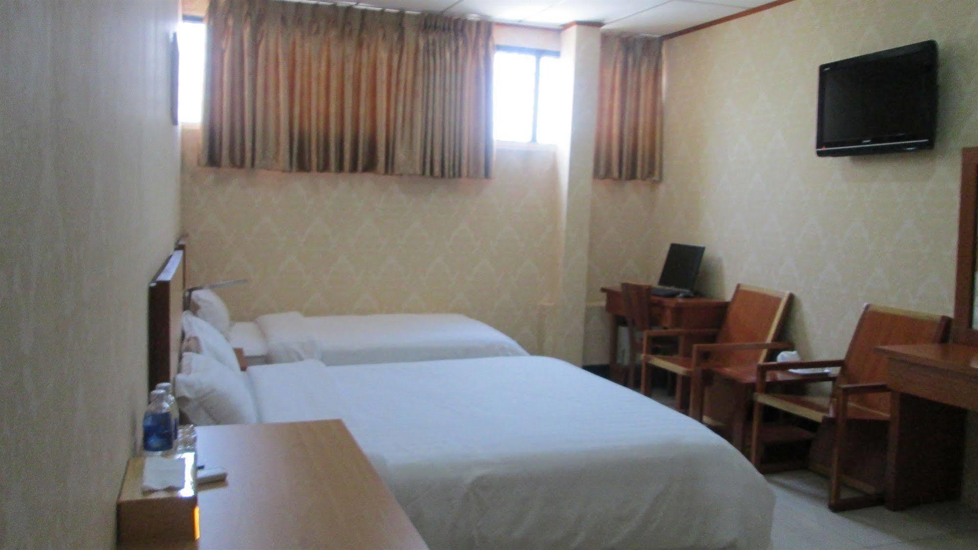 An Dong Center Hotel Chinatown Saigon Хошимин Экстерьер фото